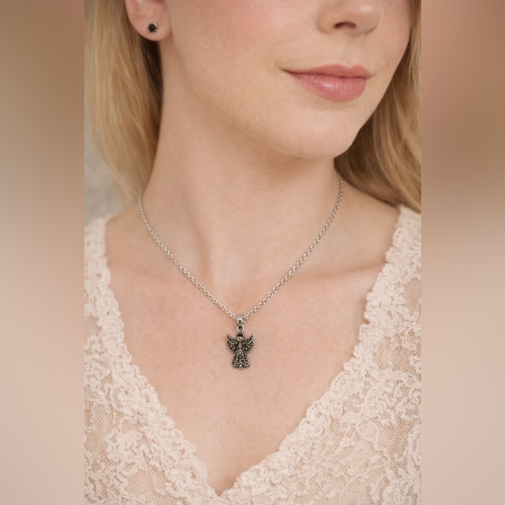 Vintage Angel Necklace & Stud Earrings Set Black Rhinestone Silver Tone 18” NWT